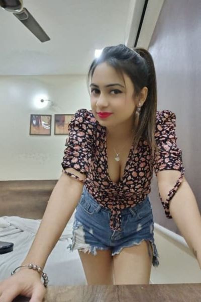 chubby call girls in Dehradun
